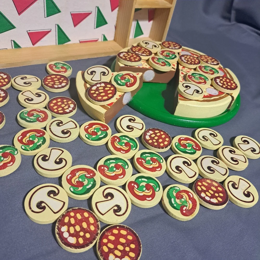 Melissa &‎ Doug Wooden Pizza Party Kit Pizza Slices Plate Toppings